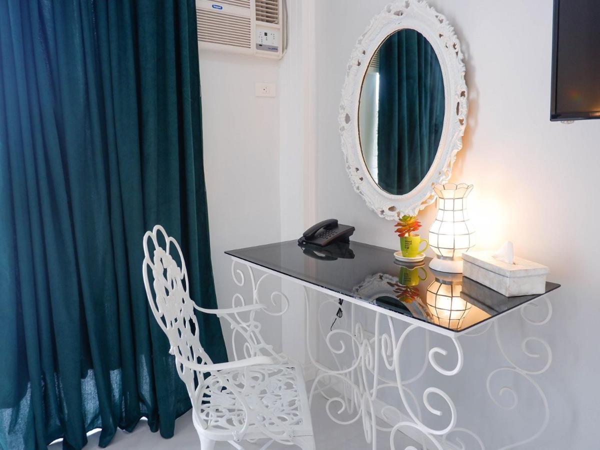 Our Story Boutique Hotel Cagayan de Oro Exteriör bild